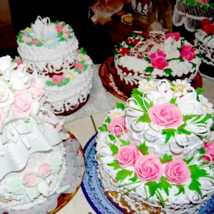 weddings_cakes_with_sugar_flowers